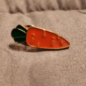 🎉 Carrot Pin
